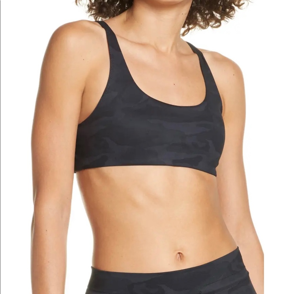 Vuori Sports bra NWT